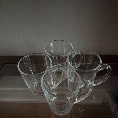 Bailey’s 4pc Clear Glass Embossed Mugs - photo 3