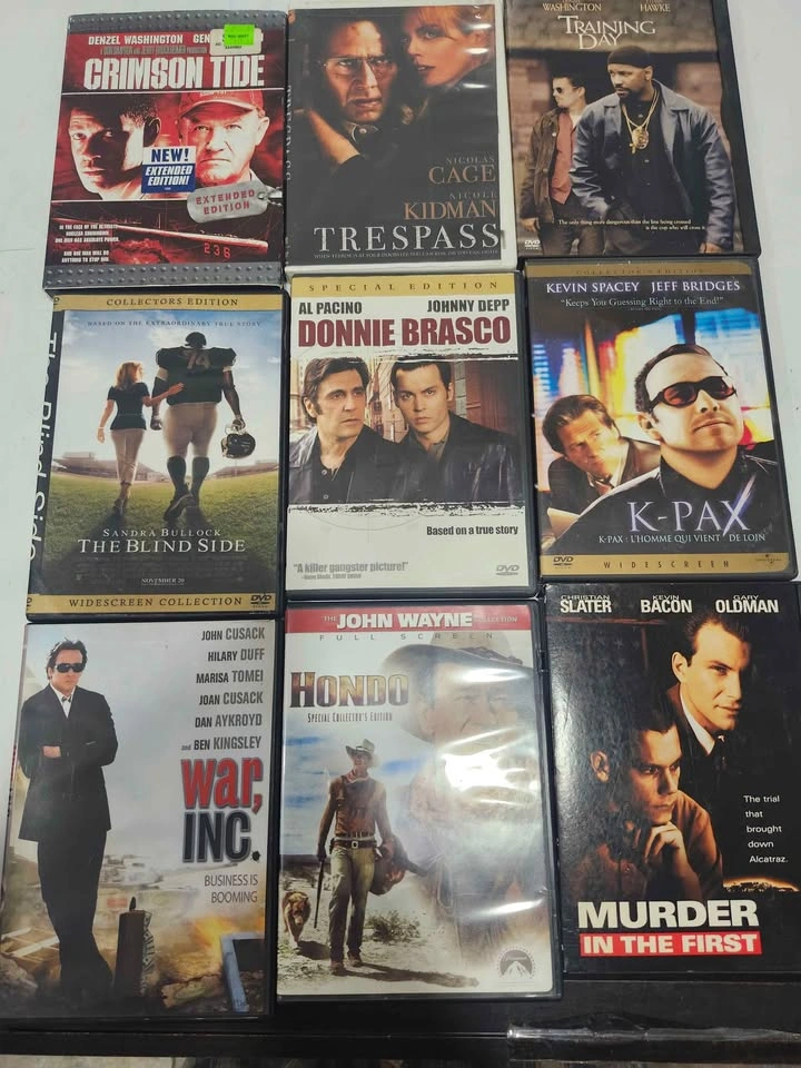 20 DVD Movie titles in cases - $2 each or all for $20 - photo 3