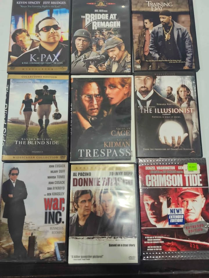 20 DVD Movie titles in cases - $2 each or all for $20 - photo 4