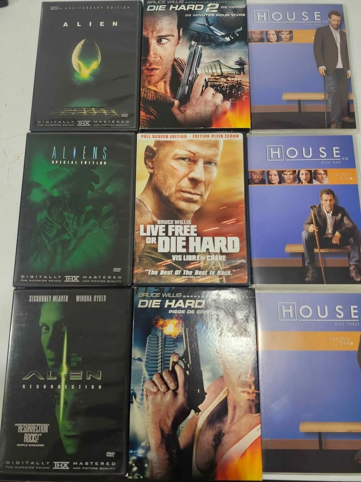 20 DVD Movie titles in cases $2 each or all for $20 - photo 3