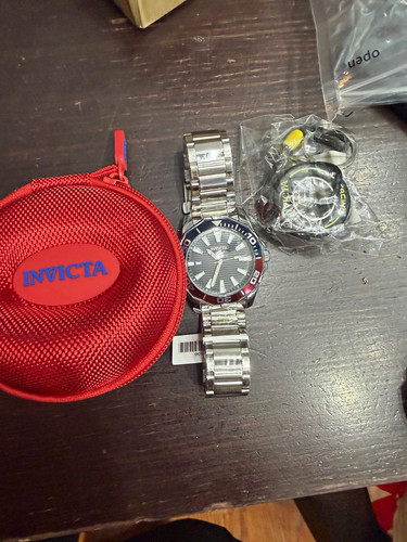 Invicta Pro Diver Men 46mm Silver Tone Case Black Metal Dial