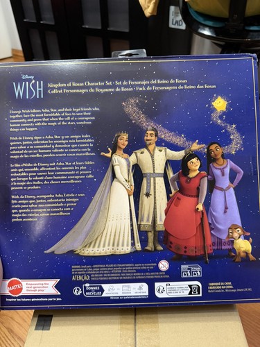 Disney Wish Kingdom of Rosas Character Set with 10+ collectible - photo 3