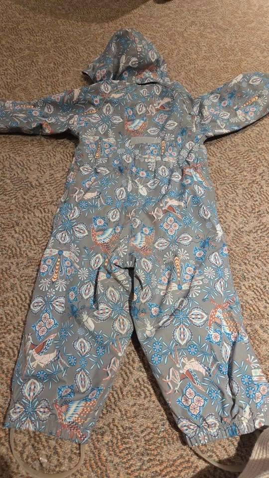Reima 18m-24m playsuit for fall or Spring/Water resistant - photo 2