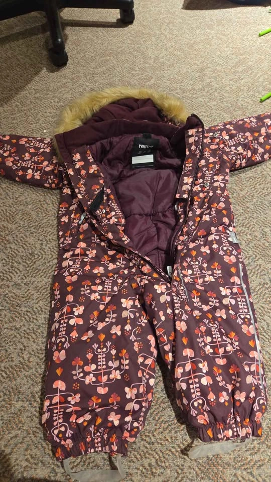 Reima 18m-24m/86cm snow suit with detachable hood and stirrups - photo 2
