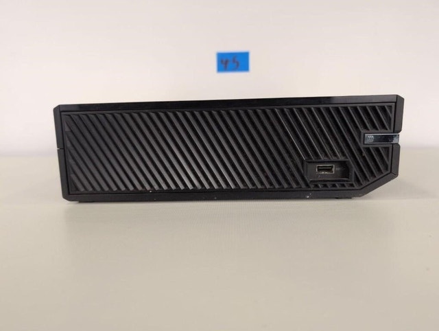 Microsoft Xbox One Console - photo 4