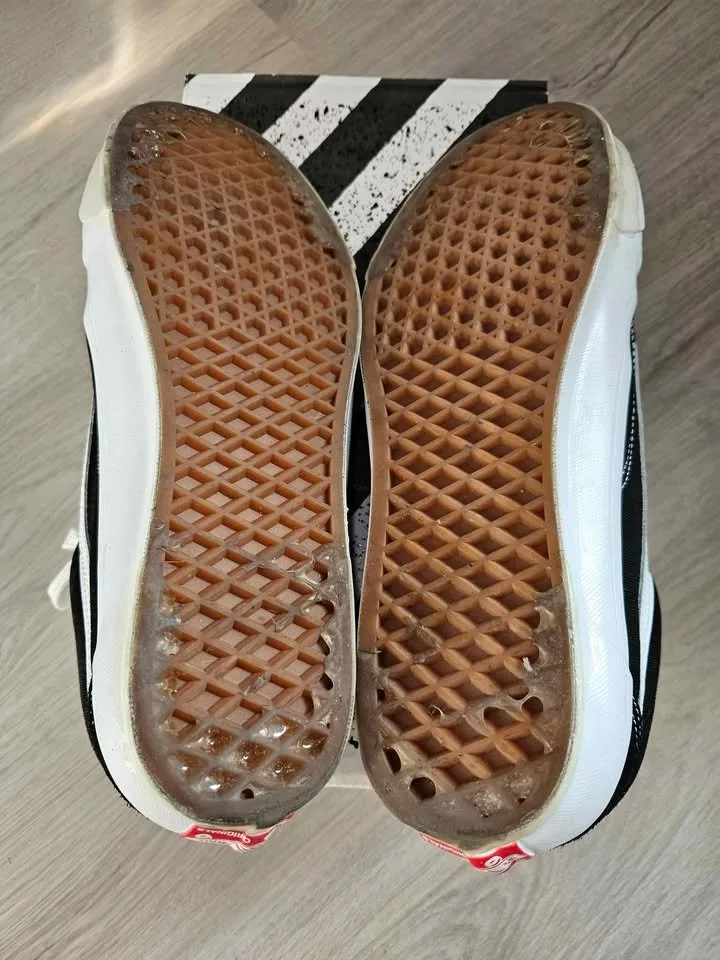 Vans Black OG Old Skool LX Sneakers USm10.5/28.5cm image indicator(10)