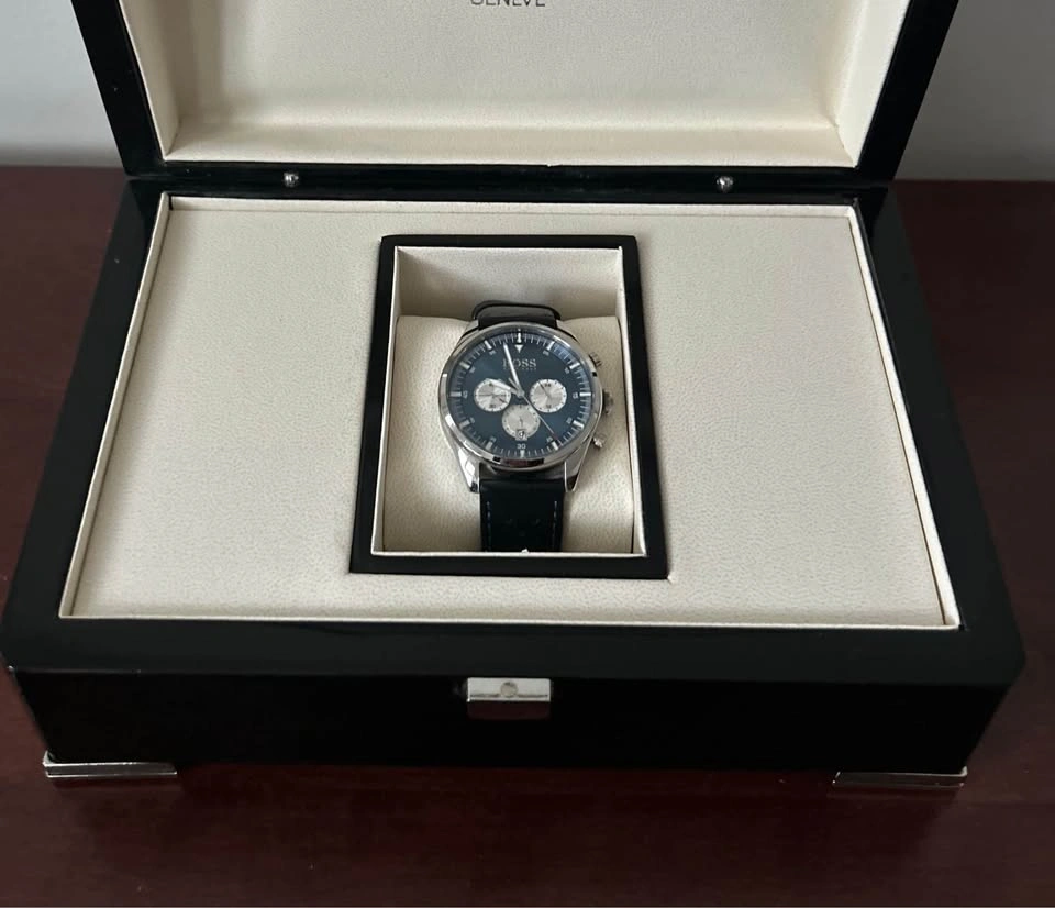 BOSS Pioneer Chronograph Blue Dial / Custom Black Leather Strap - photo 4