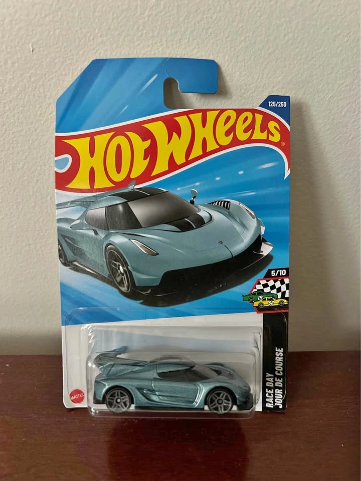 Hot Wheels Koenigsegg Jesko - Metalflake Horizon Blue - 125/250