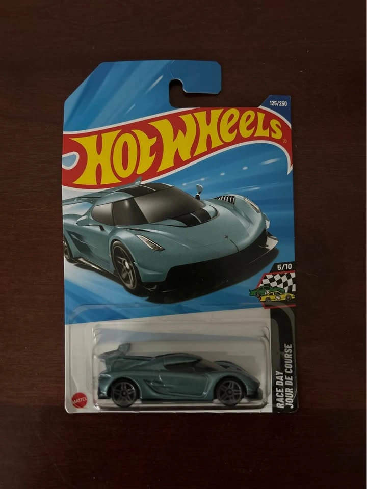 Hot Wheels Koenigsegg Jesko - Metalflake Horizon Blue - 125/250 - photo 2