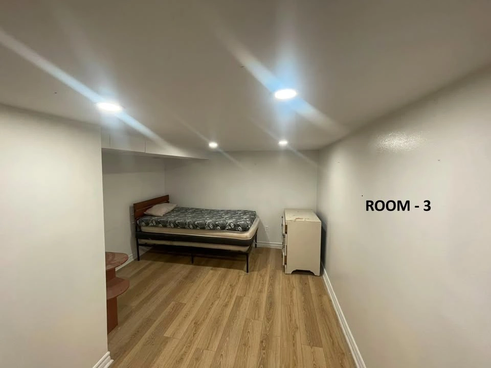 3 beds 1 bath House - photo 3
