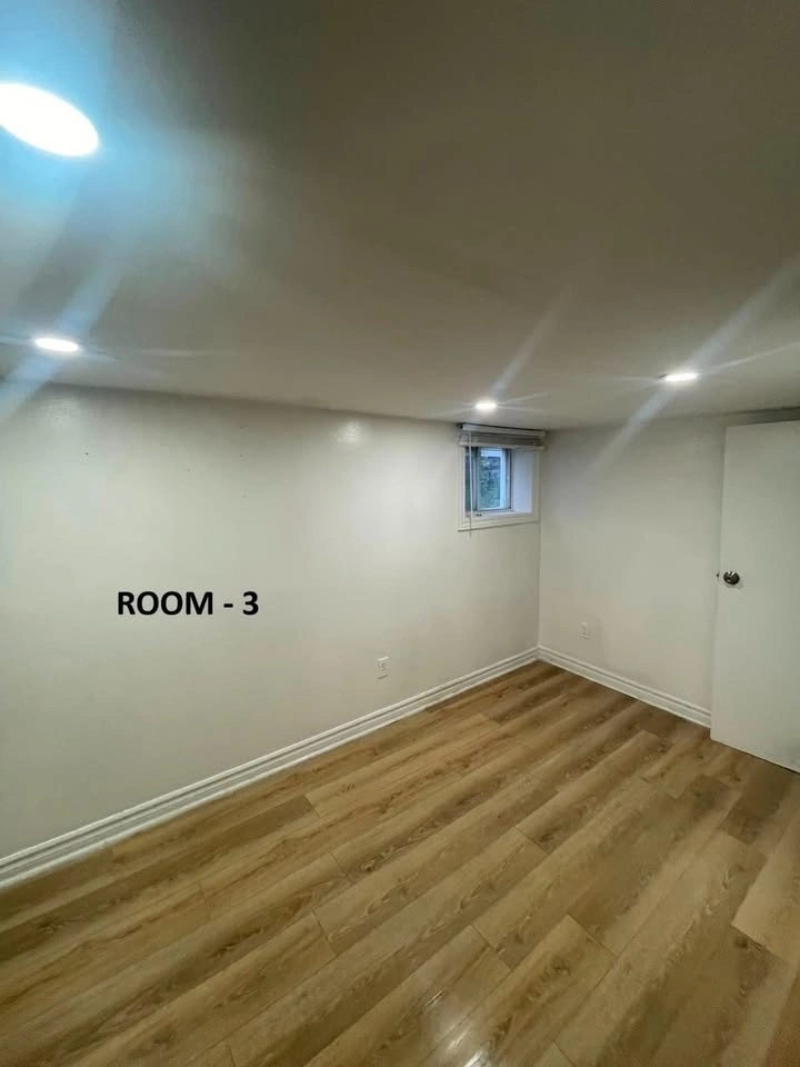3 beds 1 bath House - photo 4