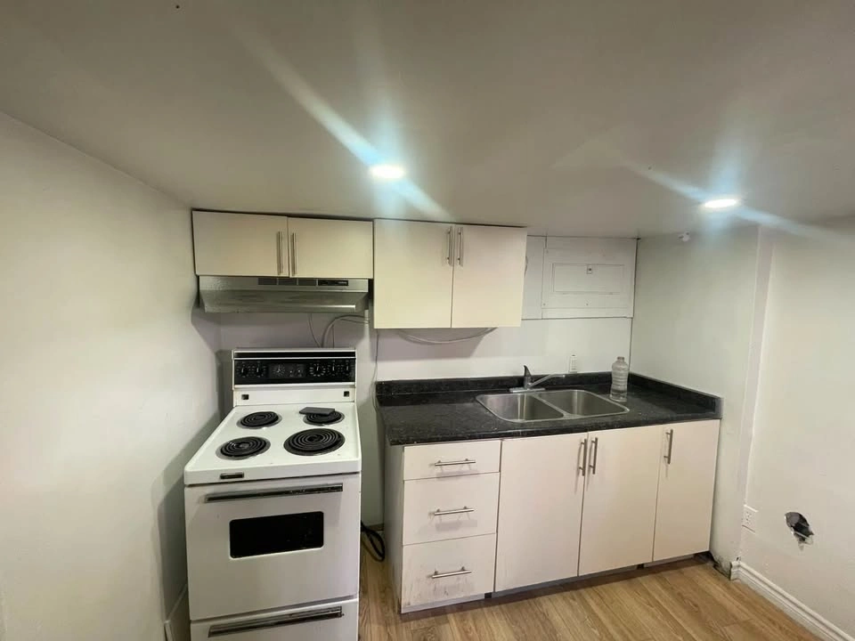 3 beds 1 bath House - photo 5