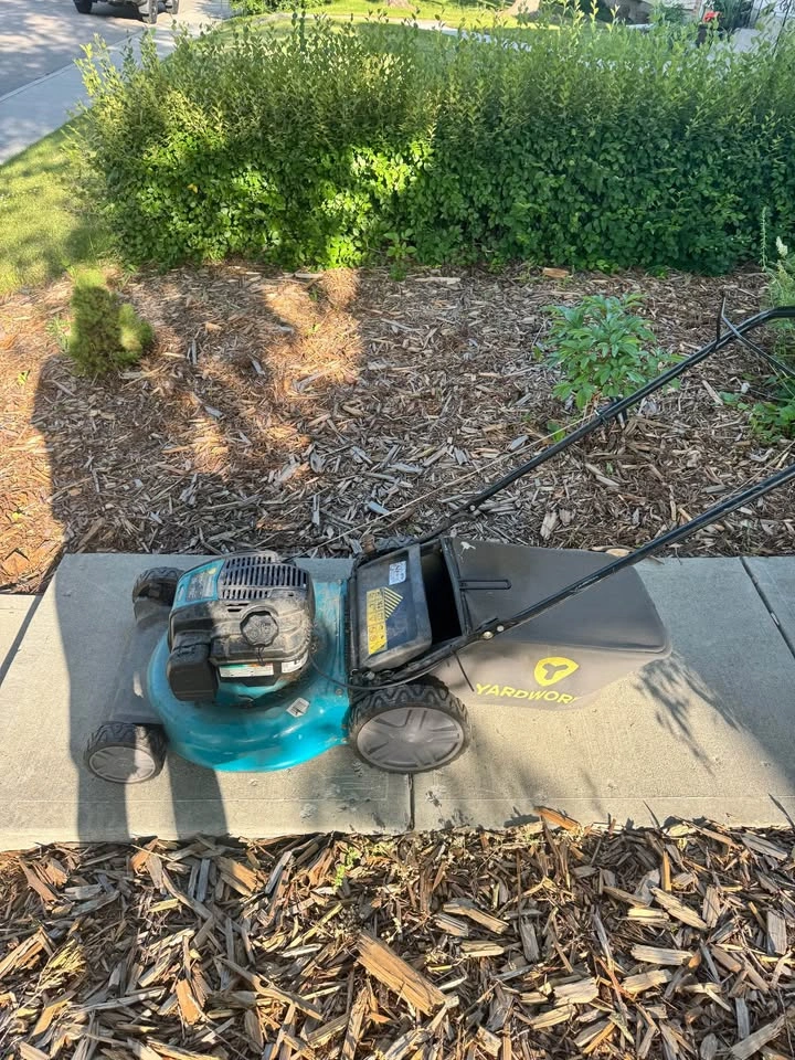 Push Lawn Mower - photo 3