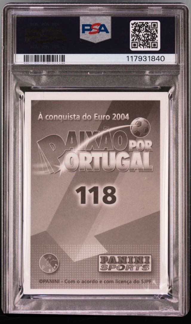 2004 LUIS FIGO PANINI STICKER PSA8 - photo 2