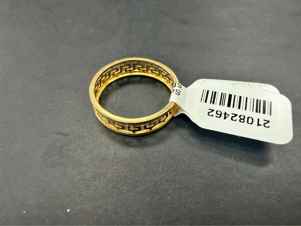 18KT 2.0GR Size 7.5 Ring