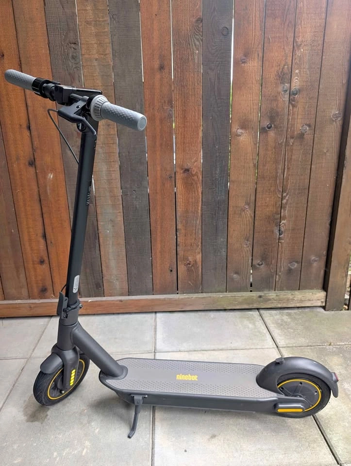 Segway Ninebot G30P Max - Mint Condition (only 250km!)