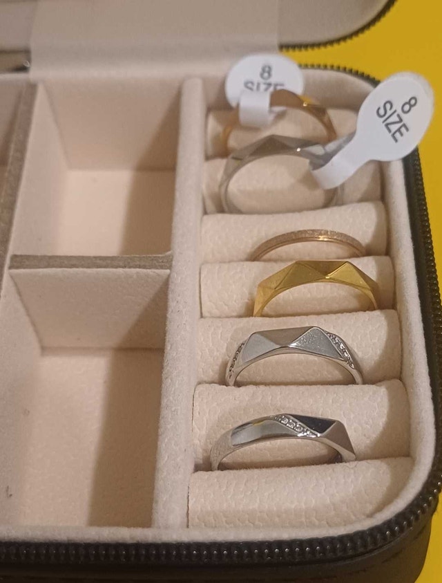 Rings + Box