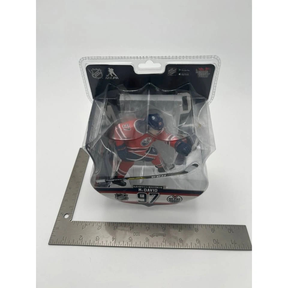 Connor McDavid #97 Edmonton Oilers Imports Dragon 6" Figure - photo 3
