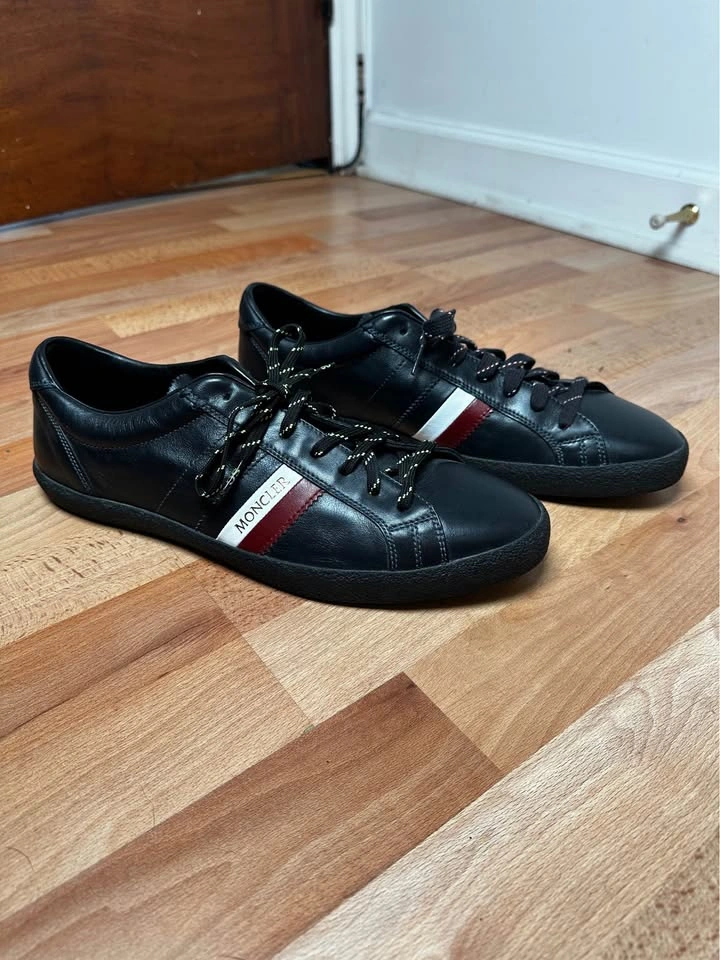 Moncler Men’s Black Leather Low-Top Sneakers - Size 46 EU / 12 U - photo 2