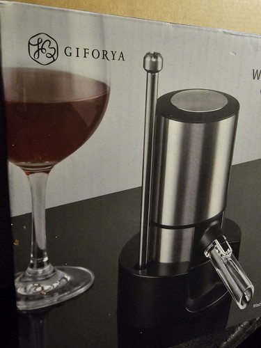 Giforya Electric Liquor Dispenser Aerator Set, Black Silver - photo 2