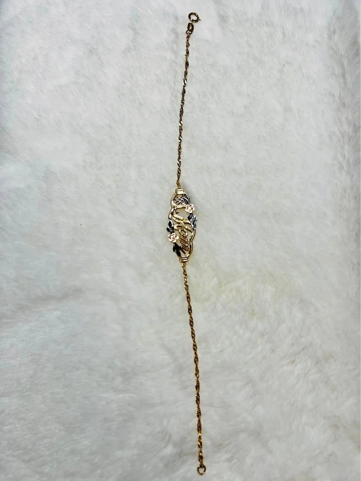 10k Gold/White Bracelet Mom