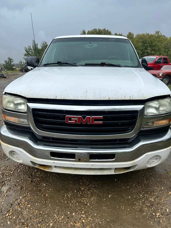 2003 GMC Sierra (Classic) 2500 HD Extended Cab - photo 4