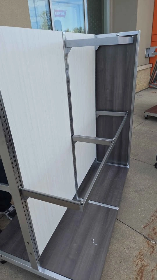 Commercial Retail Display Fixture on Wheels – Heavy Duty - photo 2