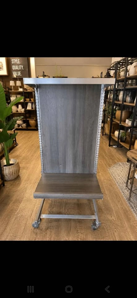 Commercial Retail Display Fixture on Wheels – Heavy Duty - photo 3