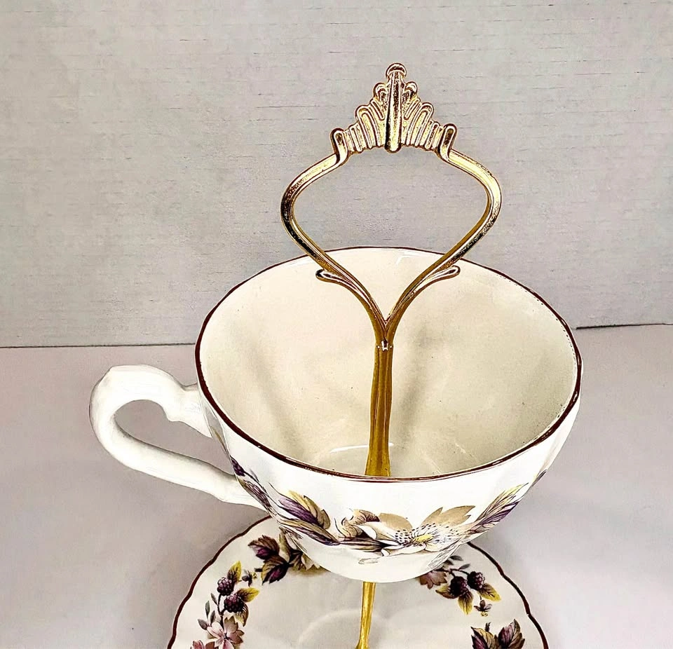 Vintage Floral Teacup and Saucer Tiered Jewelry Stand - photo 2