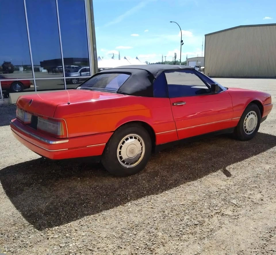 1987 Cadillac Allante - photo 4