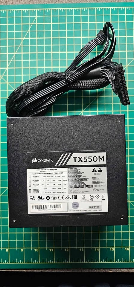 Corsair TX550m semi modular gold certified PSU power supply - photo 2