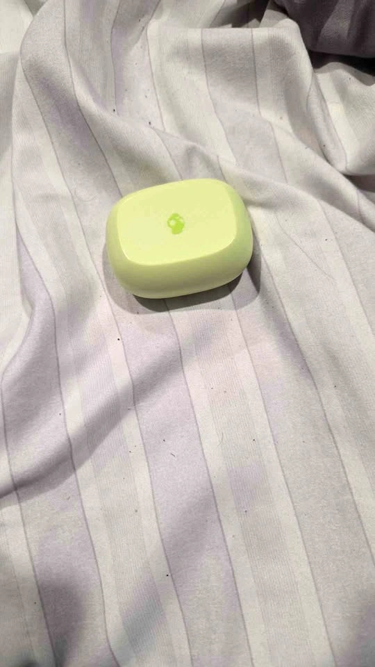 Skullcandy Wireless Earbuds Lime Green