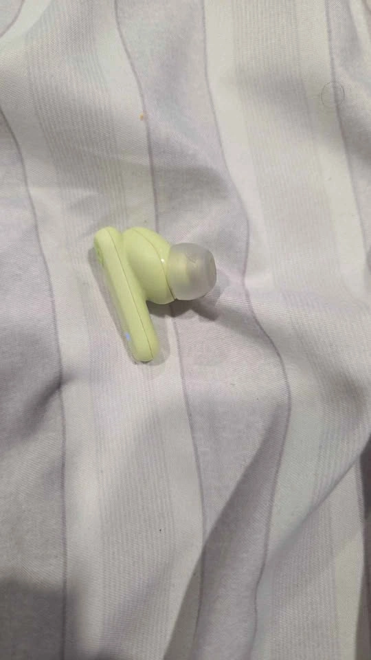 Skullcandy Wireless Earbuds Lime Green - photo 4