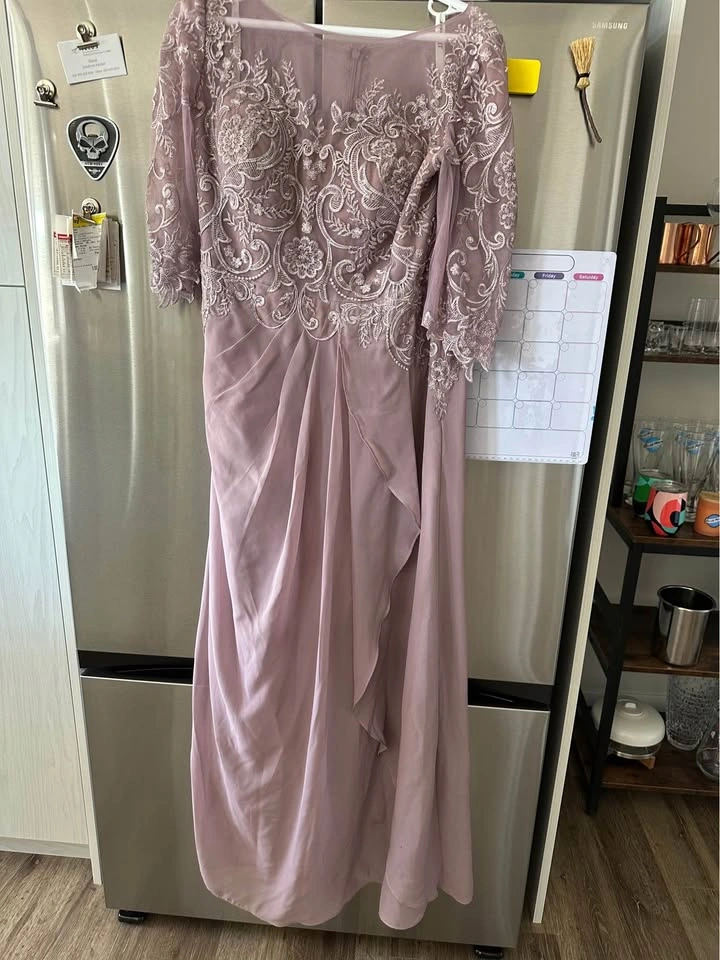 JJ's House Mauve Lace Evening Gown - photo 3