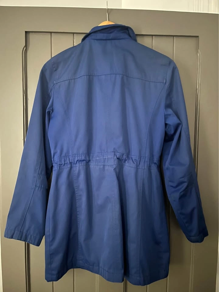Sportek Striking Blue Women’s Rain Jacket (size small) - photo 4