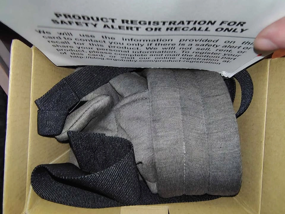 Ergobaby Embrace Newborn Baby Carrier - Soft & Snug Knit (Grey) - photo 5