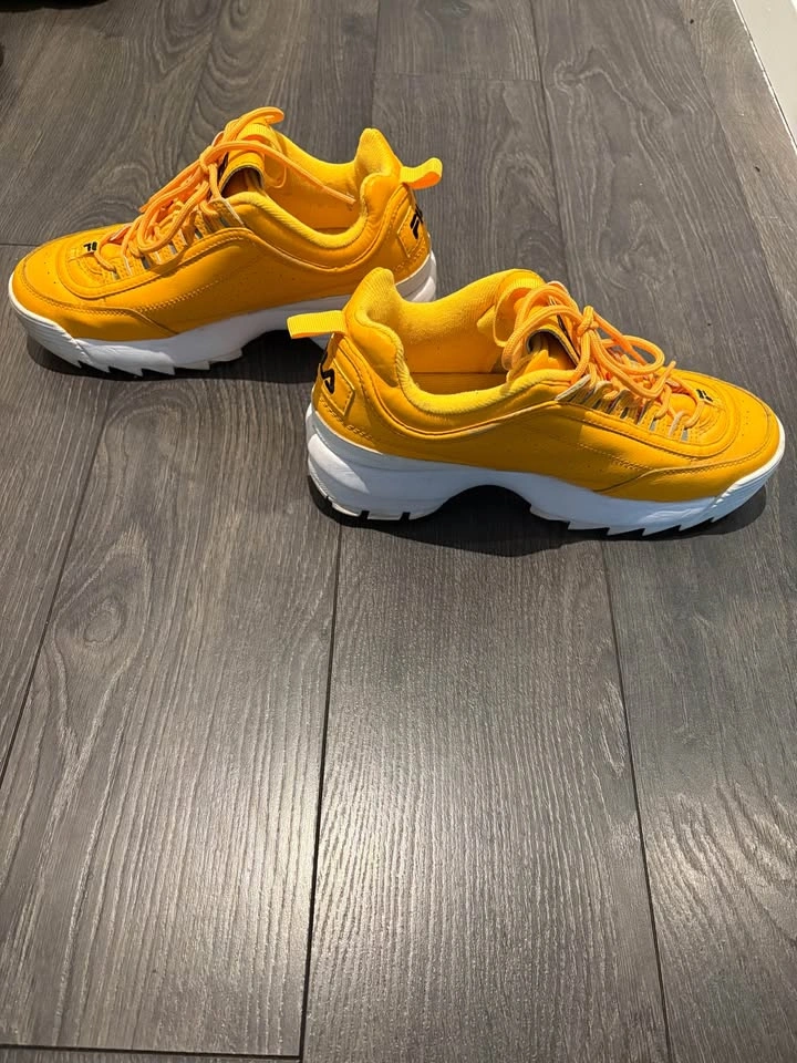 Yellow Fila Disruptors - photo 5