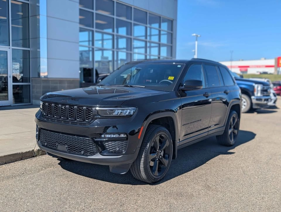 2024 Jeep Grand Cherokee - photo 3