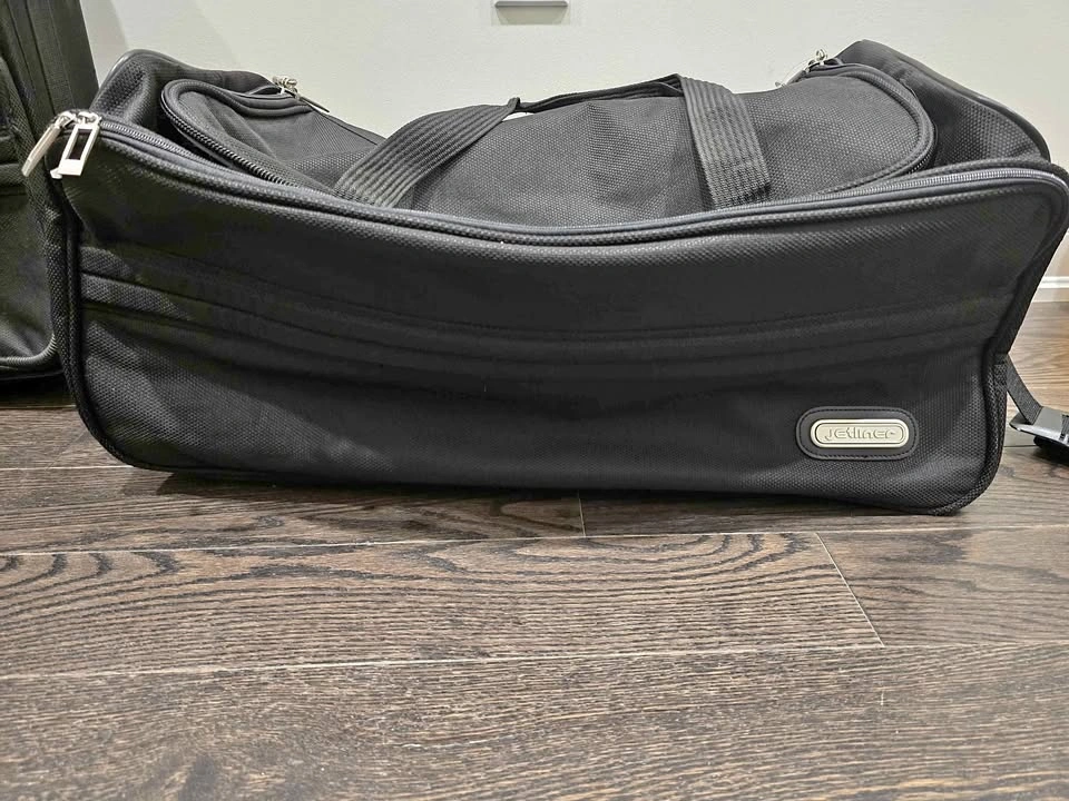 Jetliner luggage bag with wheels