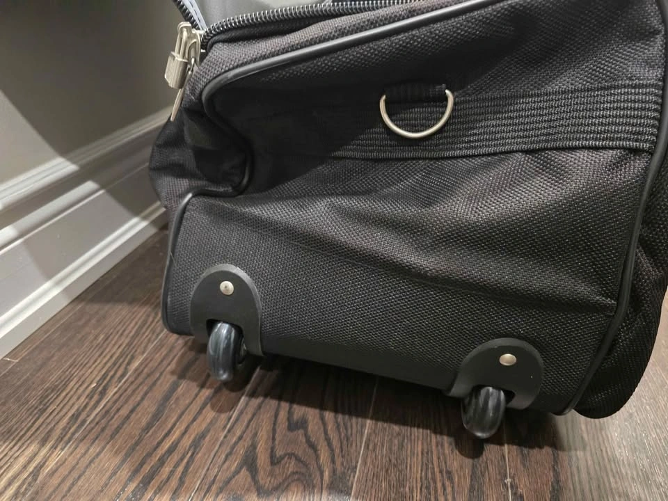 Jetliner luggage bag with wheels - photo 4