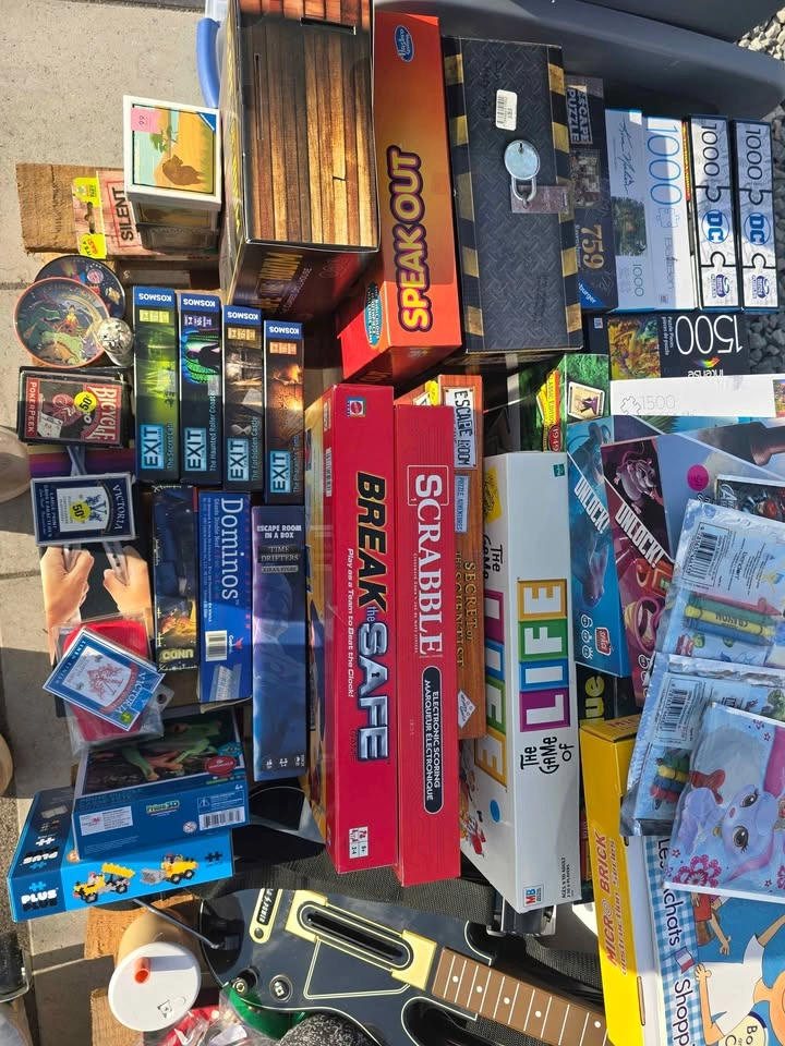 Board games (Exit, Scrabble, Domino's and more) - photo 2