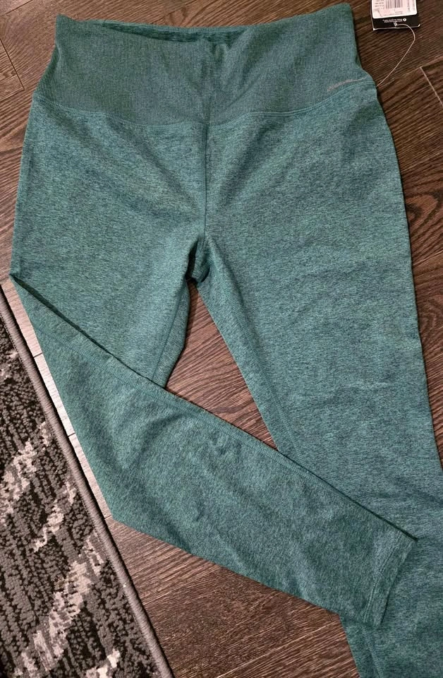 Eddie Bauer - Women's Large Leggings (never worn)