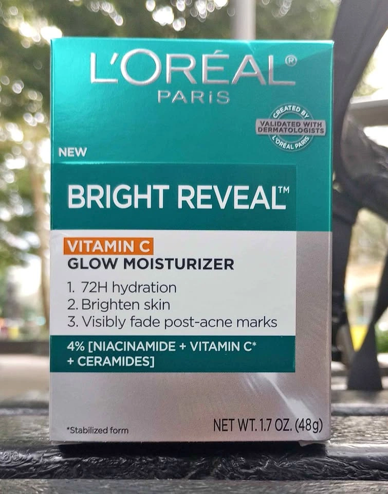 L'Oreal Bright Reveal Glow Moisturizer w/Vitamin C