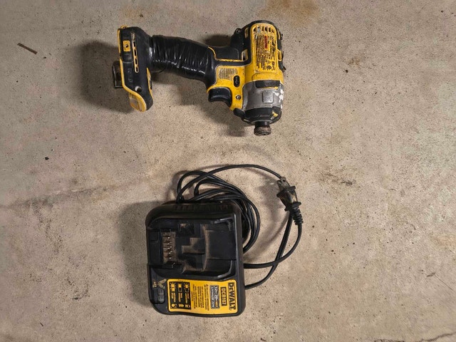 DeWalt Impact Driver with Charger