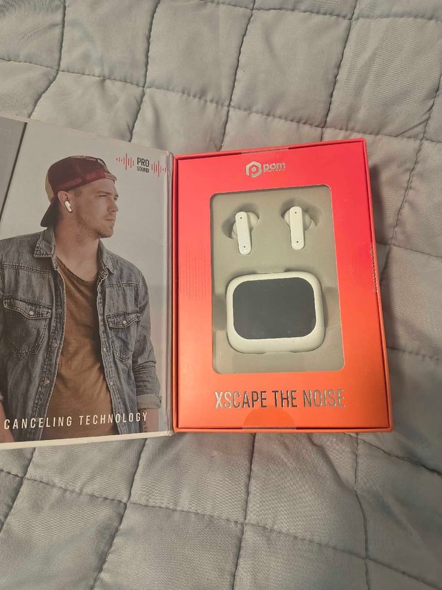 POM Gear Xscape True Wireless Earbuds - photo 3