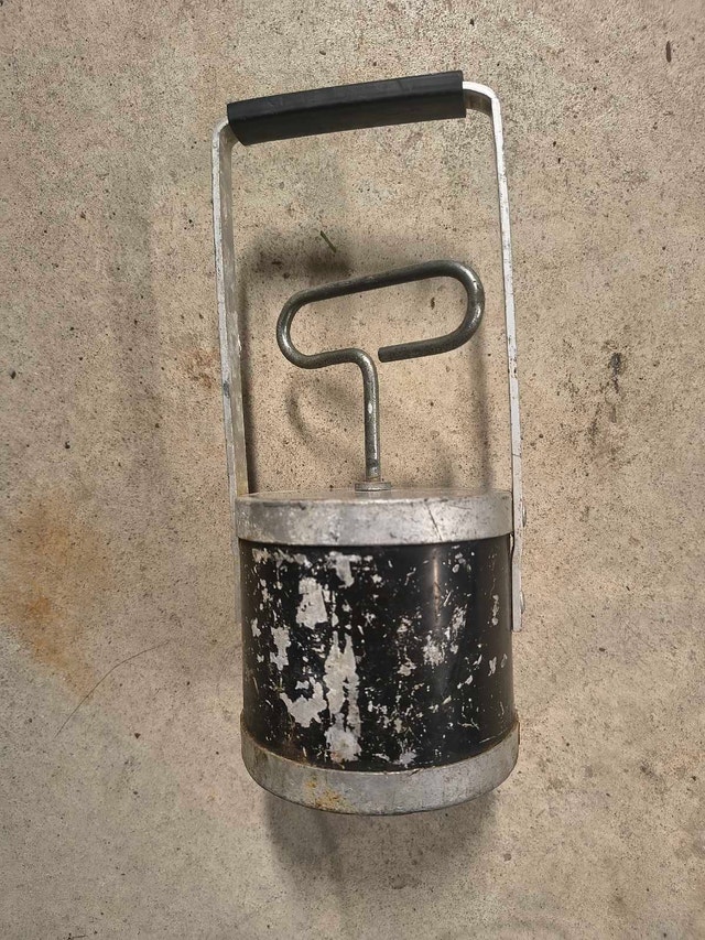 Industrial Magnetic Lifter