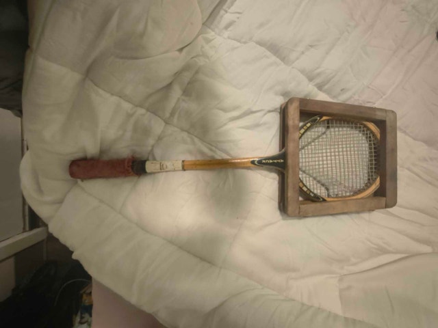 Martin Attack Vintage Wooden Tennis Racket - photo 2