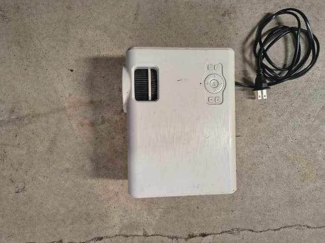 TOPTRO TR21 LED Projector