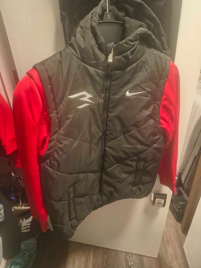 Nike youth jacket