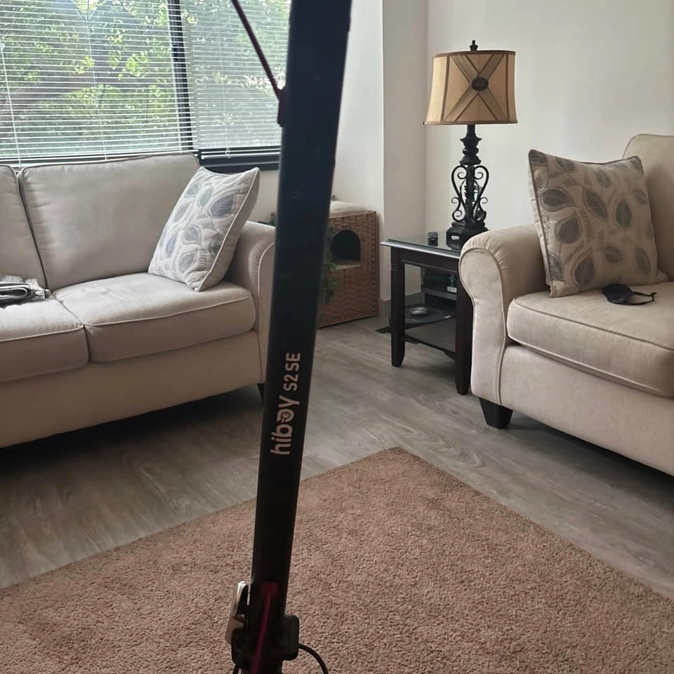 Hiboy S2 SE Electric Scooter (Comes with Charger) - photo 4